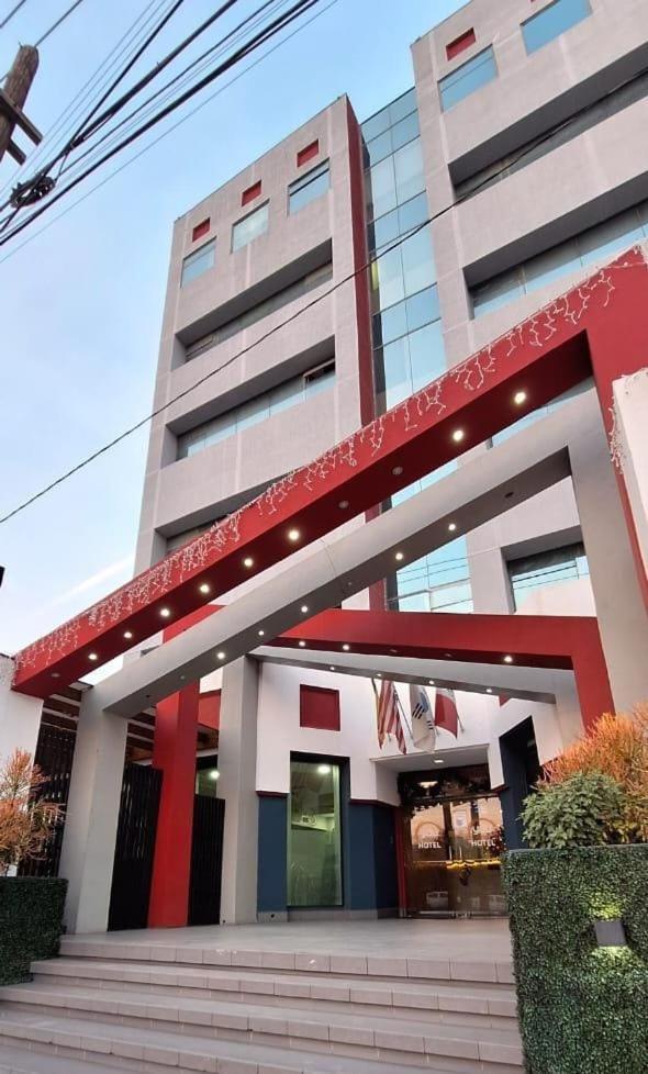 Hotel You Koso Tijuana Bagian luar foto